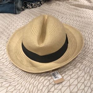Straw hat